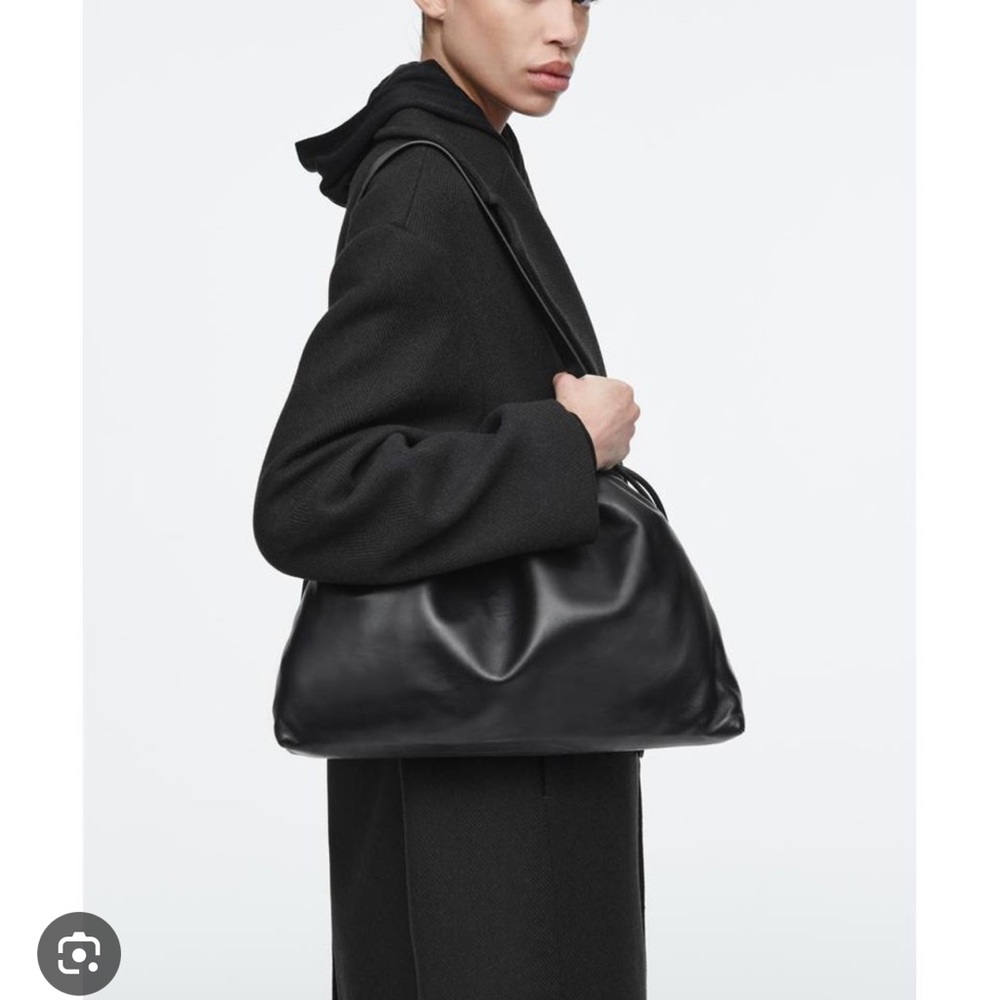 COS Cavatelli Drawstring Bag - Picture 2 of 15